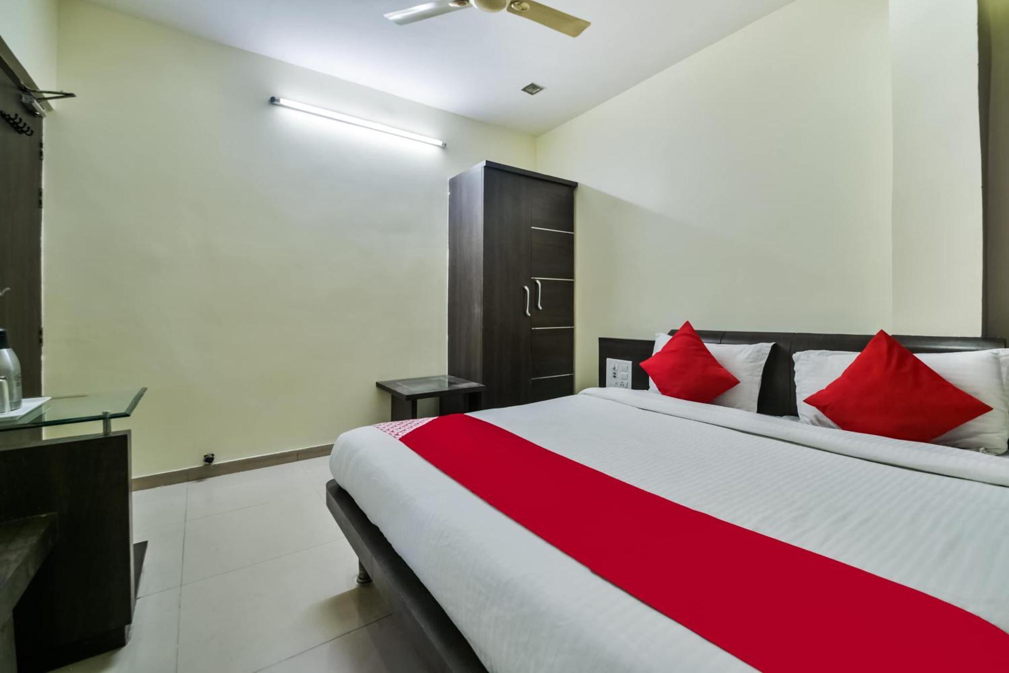 Oyo Hotel Ajanta Hamirgarh Kültér fotó
