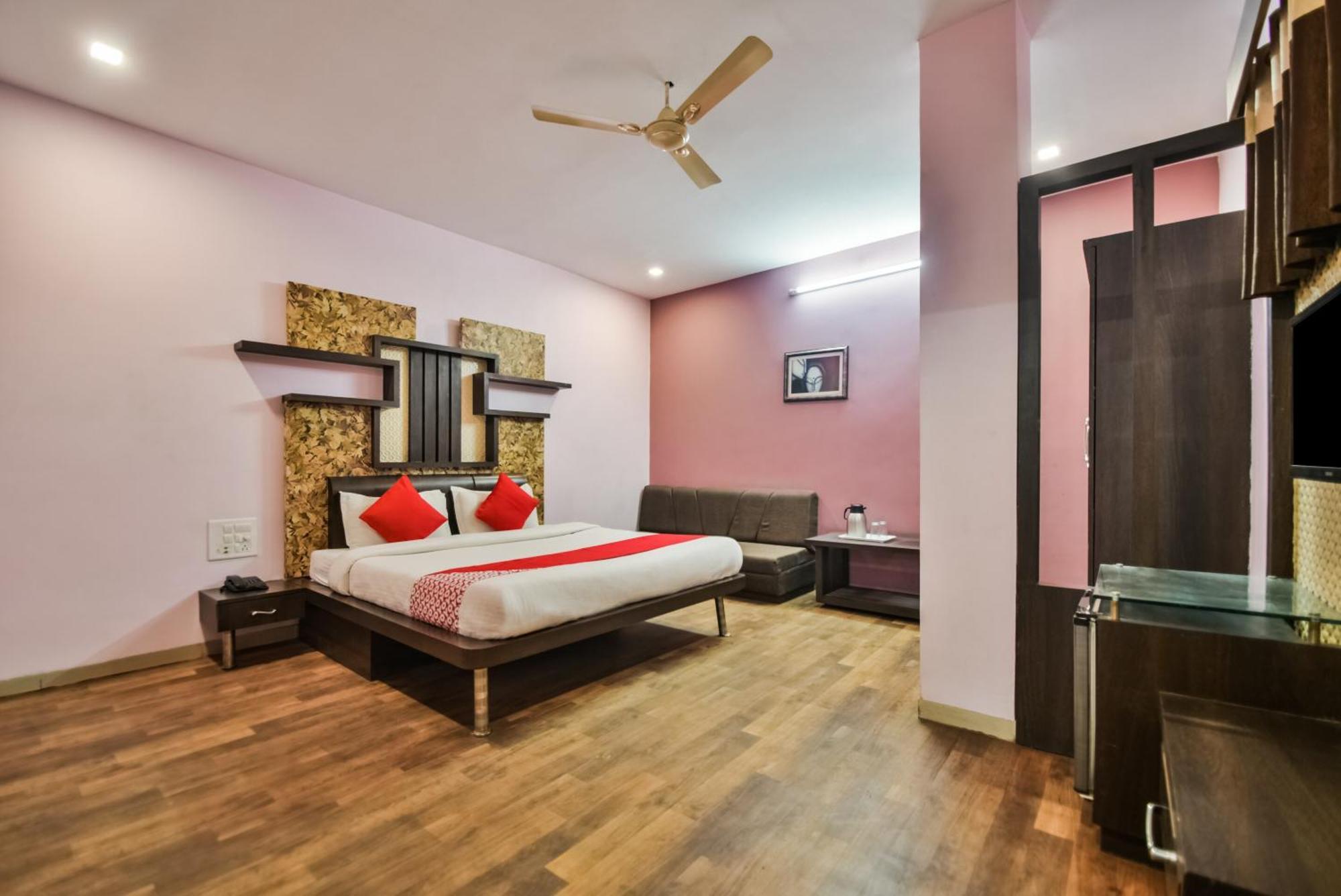 Oyo Hotel Ajanta Hamirgarh Kültér fotó